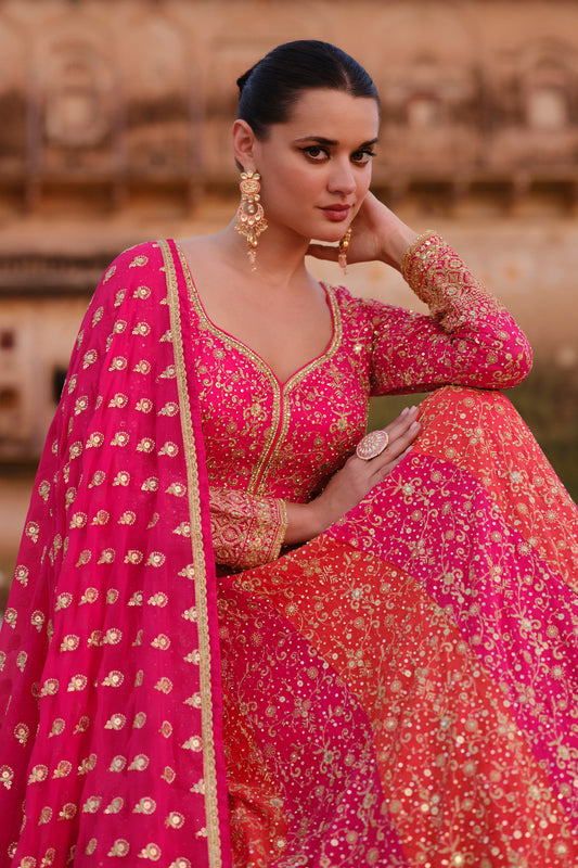 Heavy Embroidery Work Pakistani Wedding Wear Long Anarkali Dupatta Gown