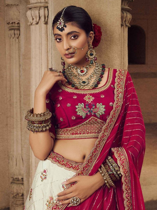 Pakistani Islamic Bridal Wear Heavy Embroidery Designer Lehenga Choli