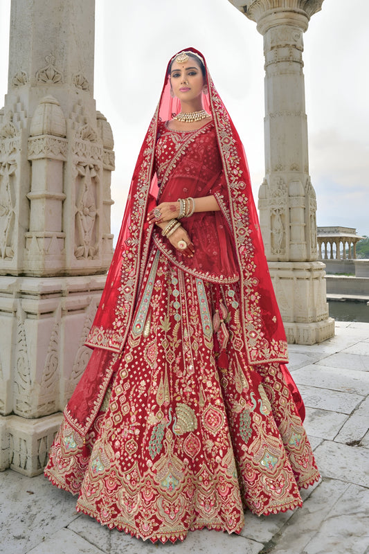 Red Color Silk Wedding Bridal Wear Heavy Lehenga Choli with Net Dupatta
