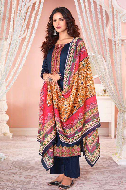 Women's Casual Wear Stylish Thread Embroidered Salwar Kameez Pant Suits