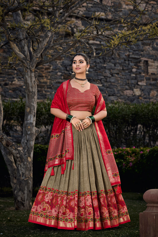 Heavy Embroidery Work Lehenga Choli Dupatta for USA Wedding Wear Set