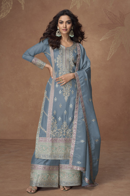Stylish designer palazzo featuring detailed thread work and a comfortable fit for ethnic occasions.