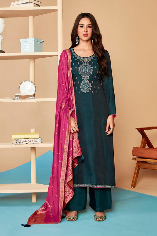 South Asian Indian Pakistani Style Formal Salwar Kameez Dresses with Beautiful Dupatta