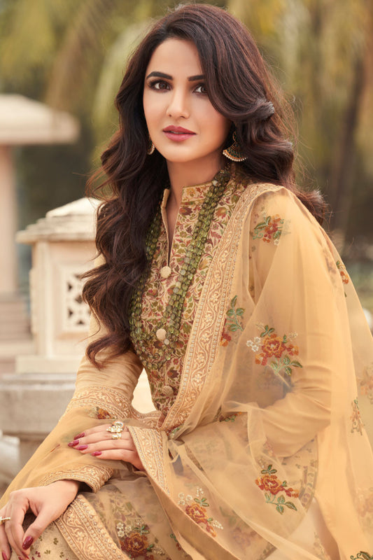 Traditional Designer Embroidery Work Salwar kameez