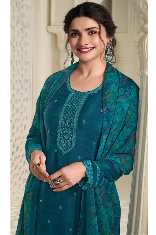 New Pakistani Style Designer Traditional Wear Salwar Kameez For Events