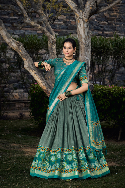 Designer Bridal Wear Outfits Banarasi Silk Lehenga Choli with Dupatta