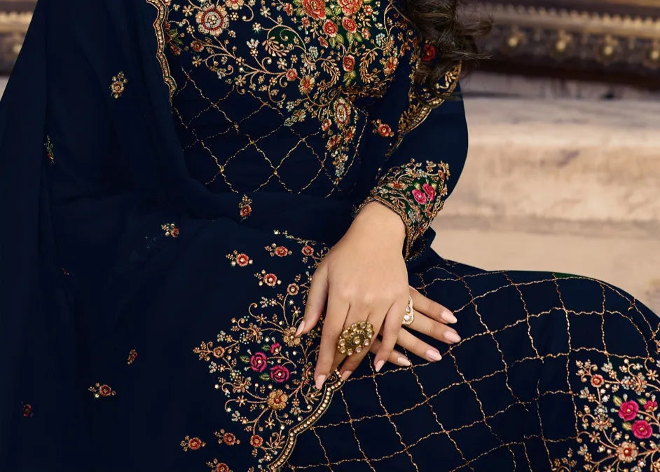 Pakistani suit for festivals ready made USA