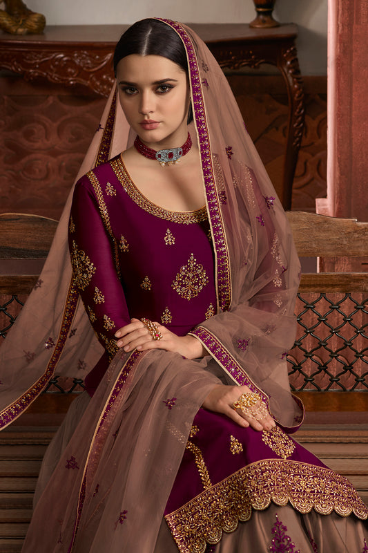 Bridal wear Wedding Reception Look Heavy Embroidery Work Lehenga Choli