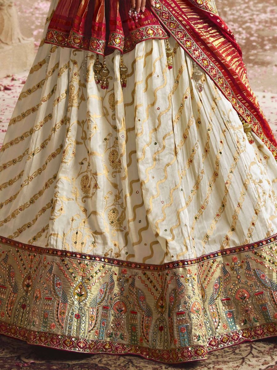 New Heavy Designer Off-White Color Silk Material Bandhani Print Work Ready Made Lehenga Choli