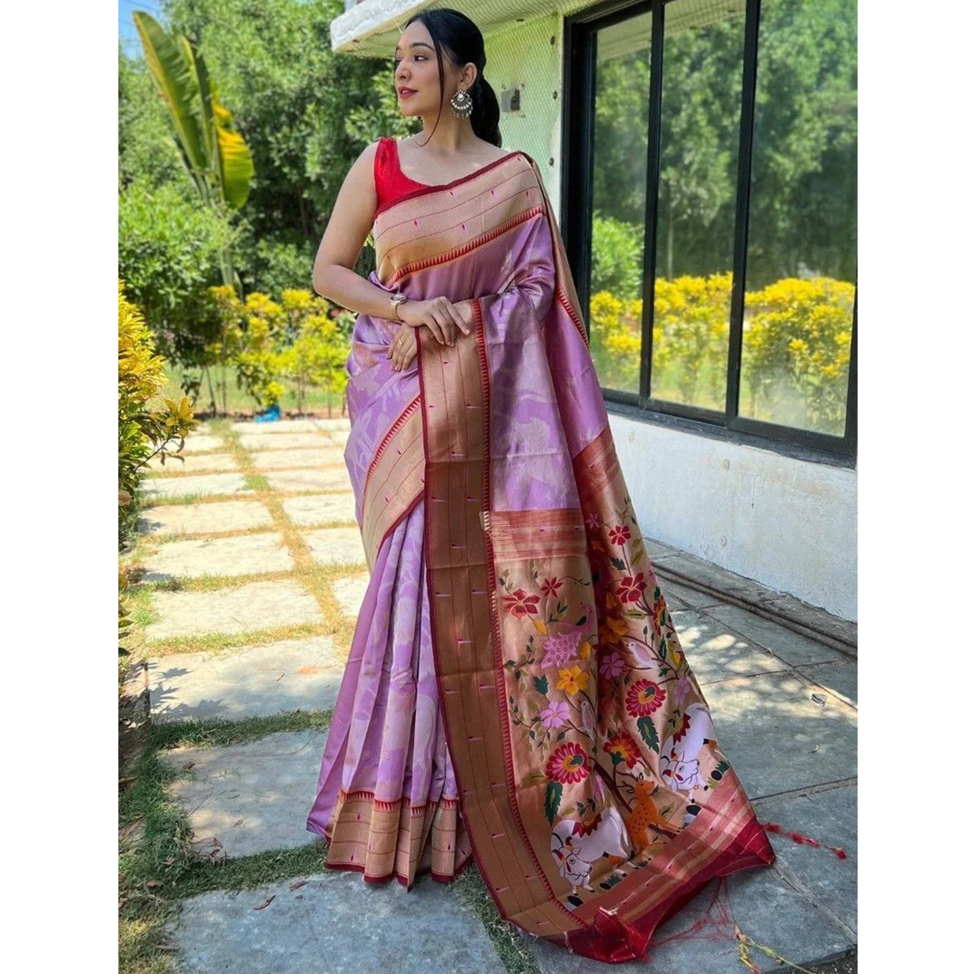 Besutiful Lavender Color Woven Paithani Silk Wedding Reception Wear Saree