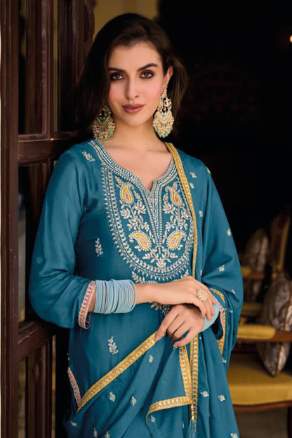 Newest Embroidery Work Salwar Kameez With Dupatta For Wedding-Festival