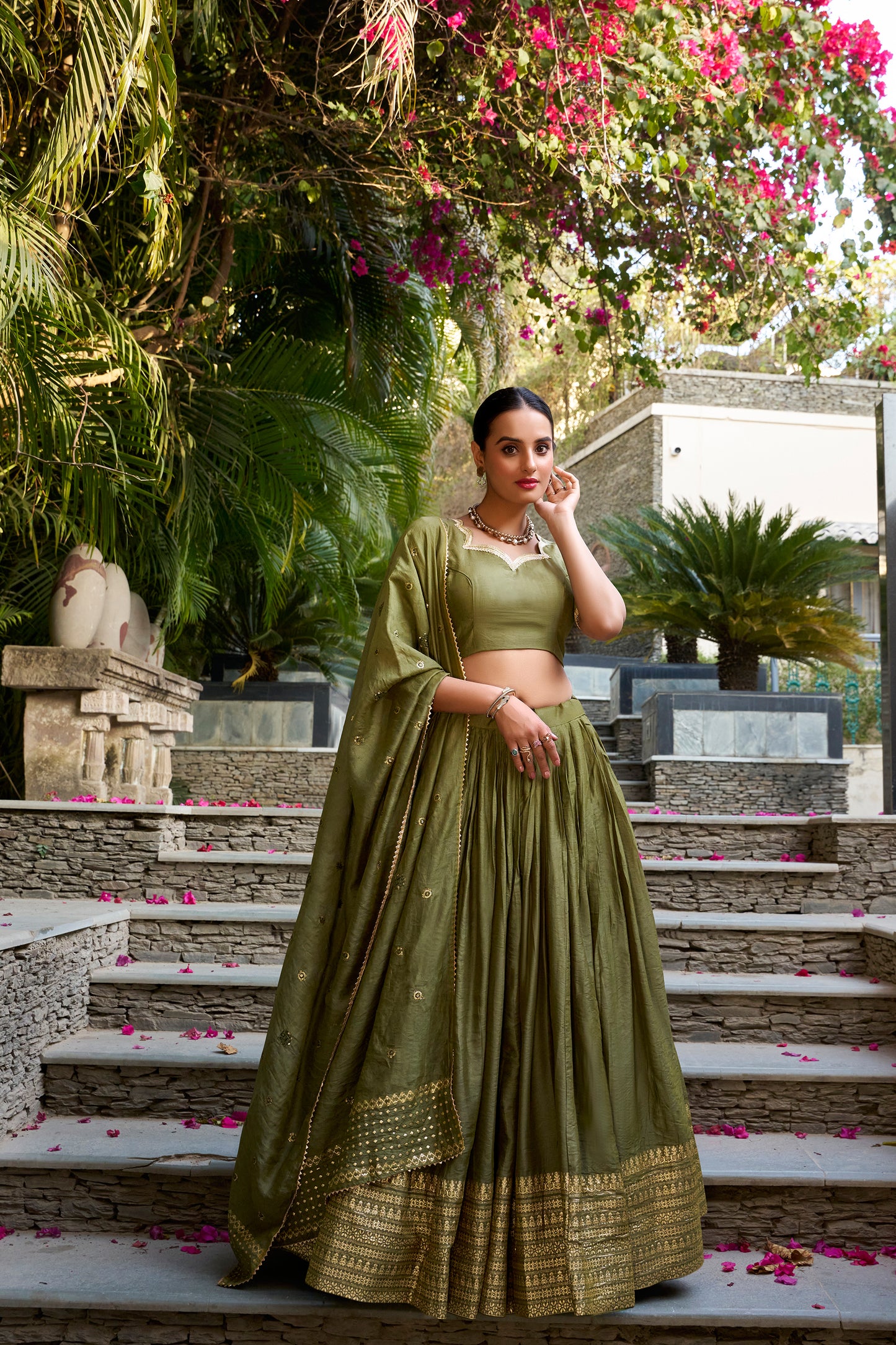 Beautiful Designer Embroidery Work Wedding Wear Lehenga Choli For Dupatta