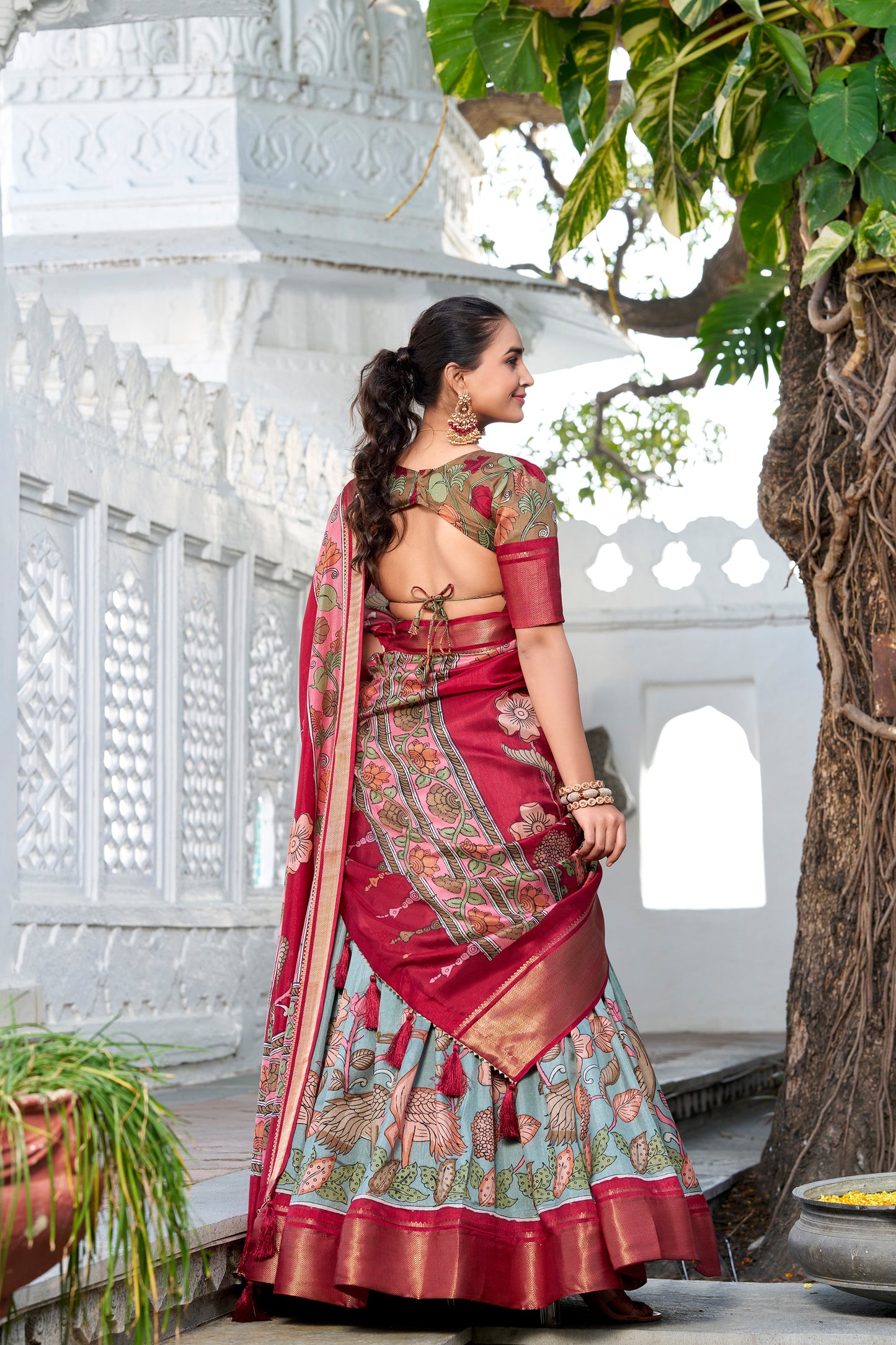 Indian Pakistani Traditional Wear Lehenga Blouse with Dupatta