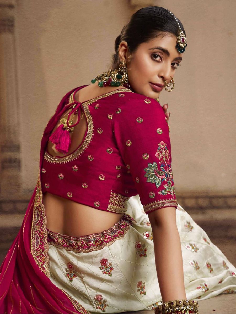 Pakistani Islamic Bridal Wear Heavy Embroidery Designer Lehenga Choli
