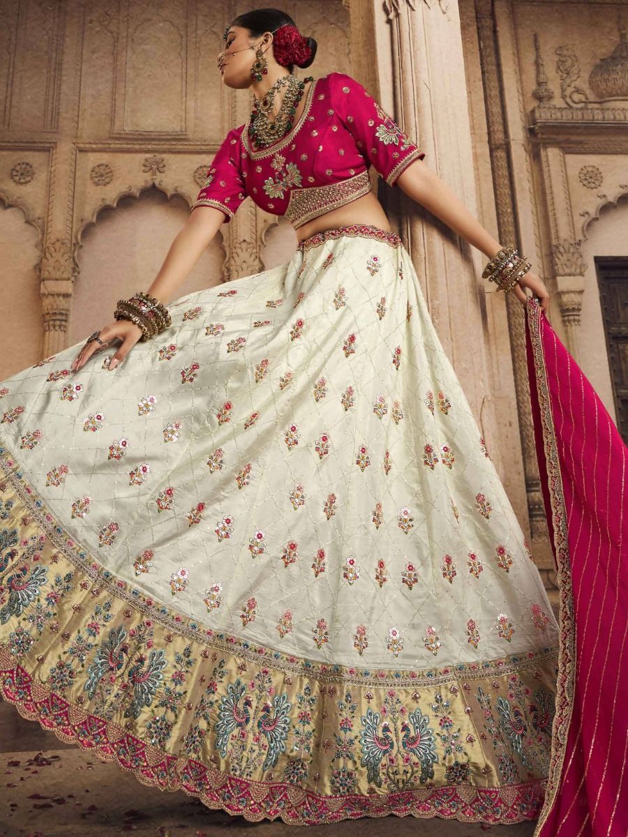 Pakistani Islamic Bridal Wear Heavy Embroidery Designer Lehenga Choli
