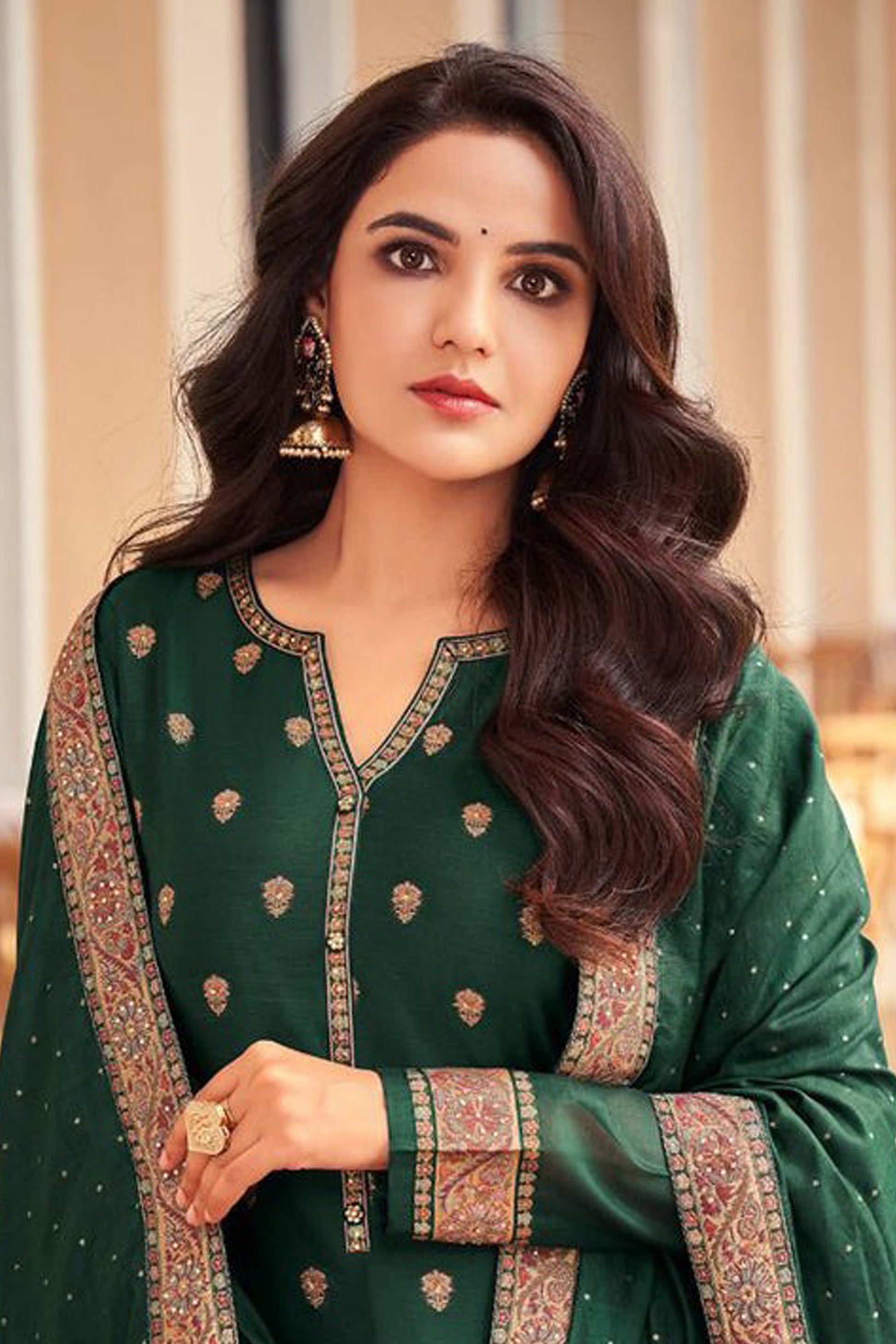 Stylish Attractive Designer Georgette Fabric Salwar Kameez Dresses
