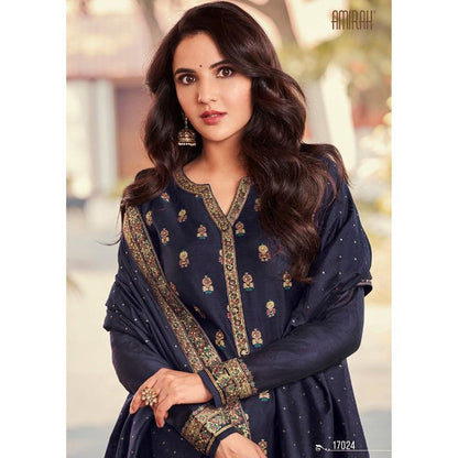 Stylish Attractive Designer Georgette Fabric Salwar Kameez Dresses
