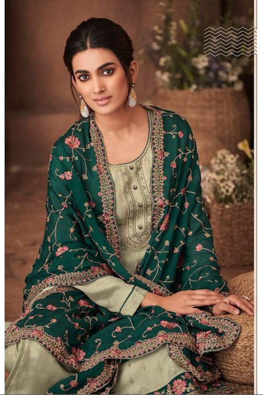 Trendy Eid Ramadan Festival Special Women's Salwar Kameez Suits with Beautiful Worked Dupatta Online In USA
