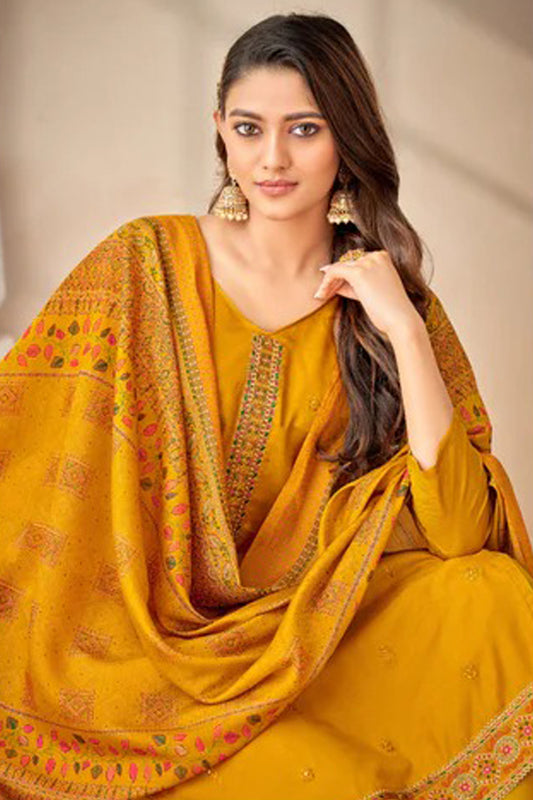 Pakistani Women Wear Embroidery Worked With Designer Salwar Kameez USA