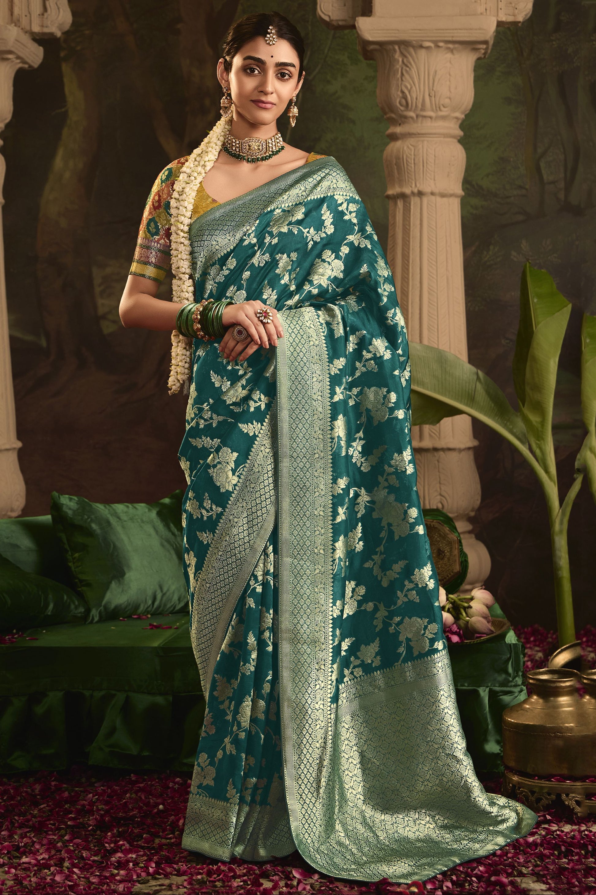 South Asian Festive Wear Sari Heavy Silk Fabric Event Wear Saree