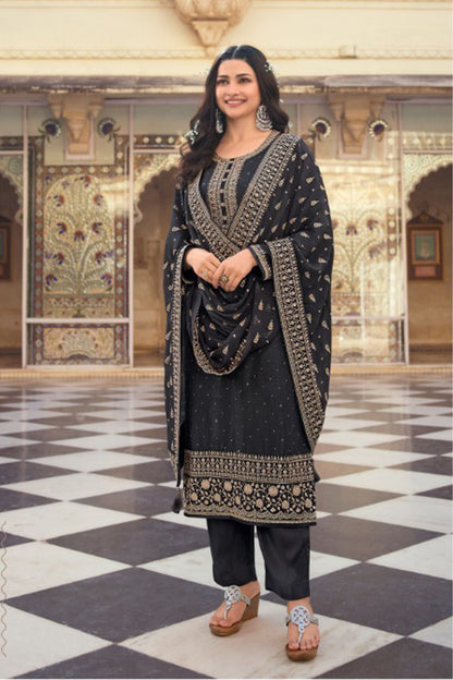 Embroidery Work Designer Salwar Kameez For Wedding-Reception Special
