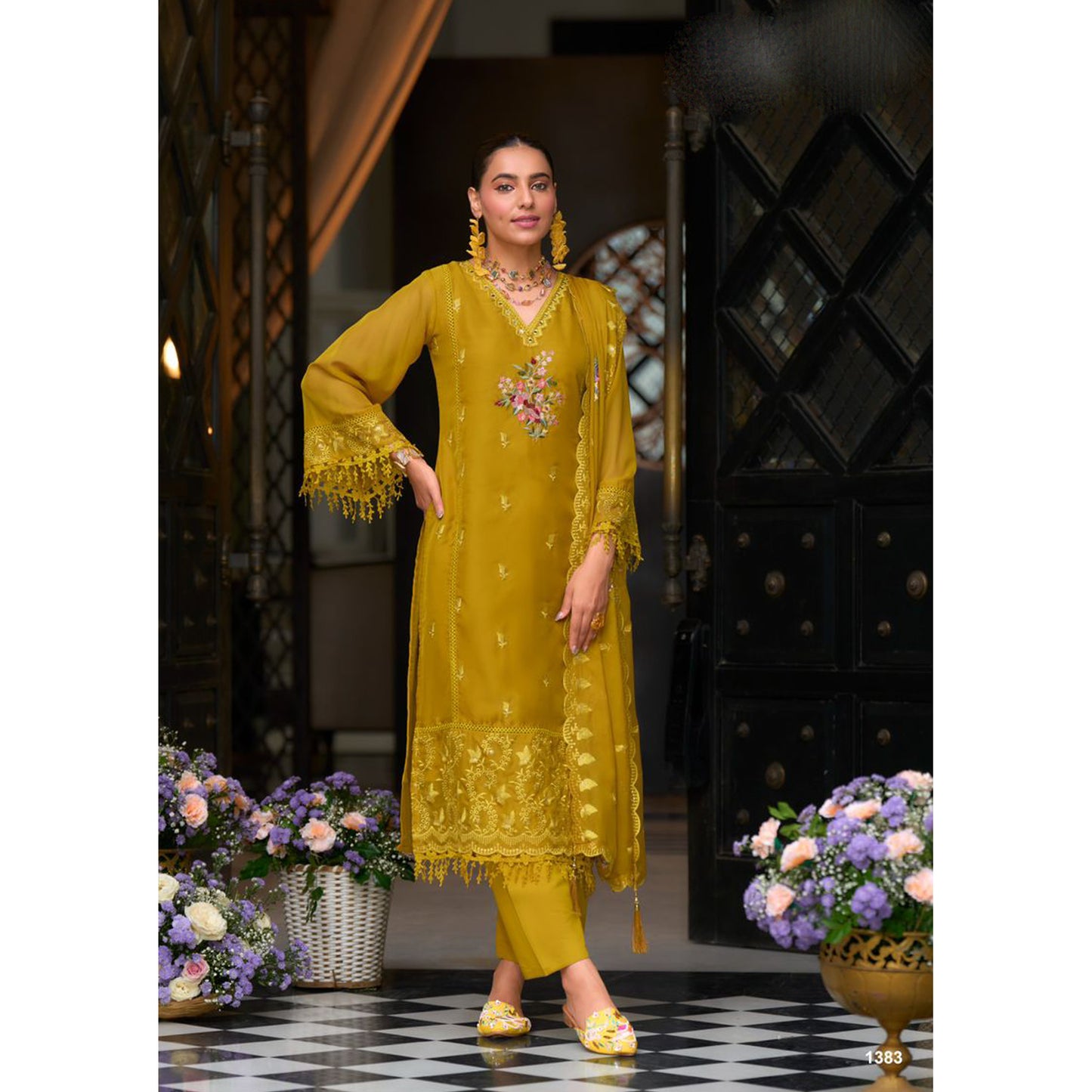 Pakistani Organza Fabric & Heavy Silk Designer Salwar Kameez Pant Suits With Dupatta