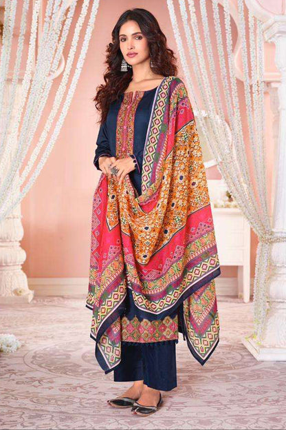 Women's Casual Wear Stylish Thread Embroidered Salwar Kameez Pant Suits