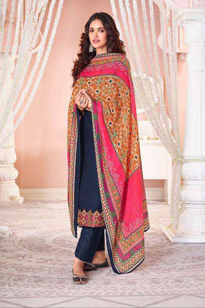 Women's Casual Wear Stylish Thread Embroidered Salwar Kameez Pant Suits