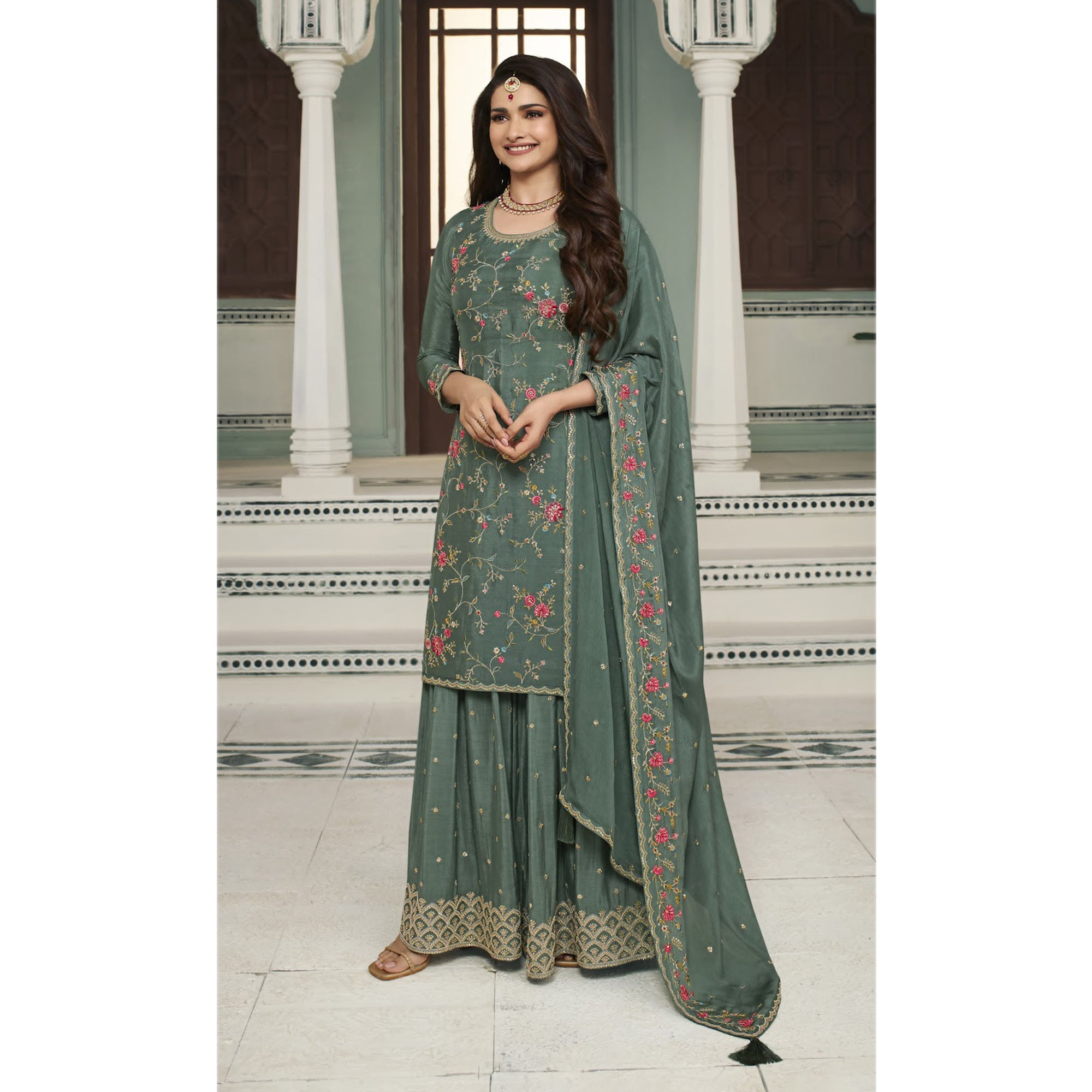 Eid Ramadan Party Wear Thread Embroidery Worked Shalwar Kameez Plazzo Suits