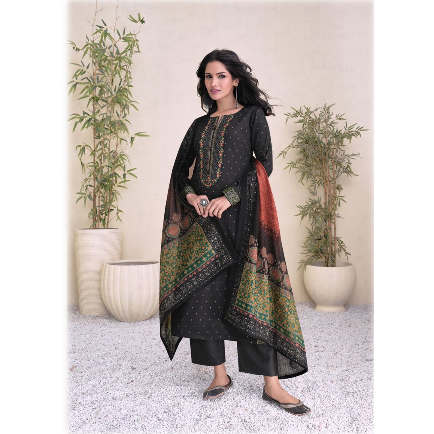 Indian Stylish Cotton Fabric Embroidery Work Summer Wear Salwar Kameez Pant Suit