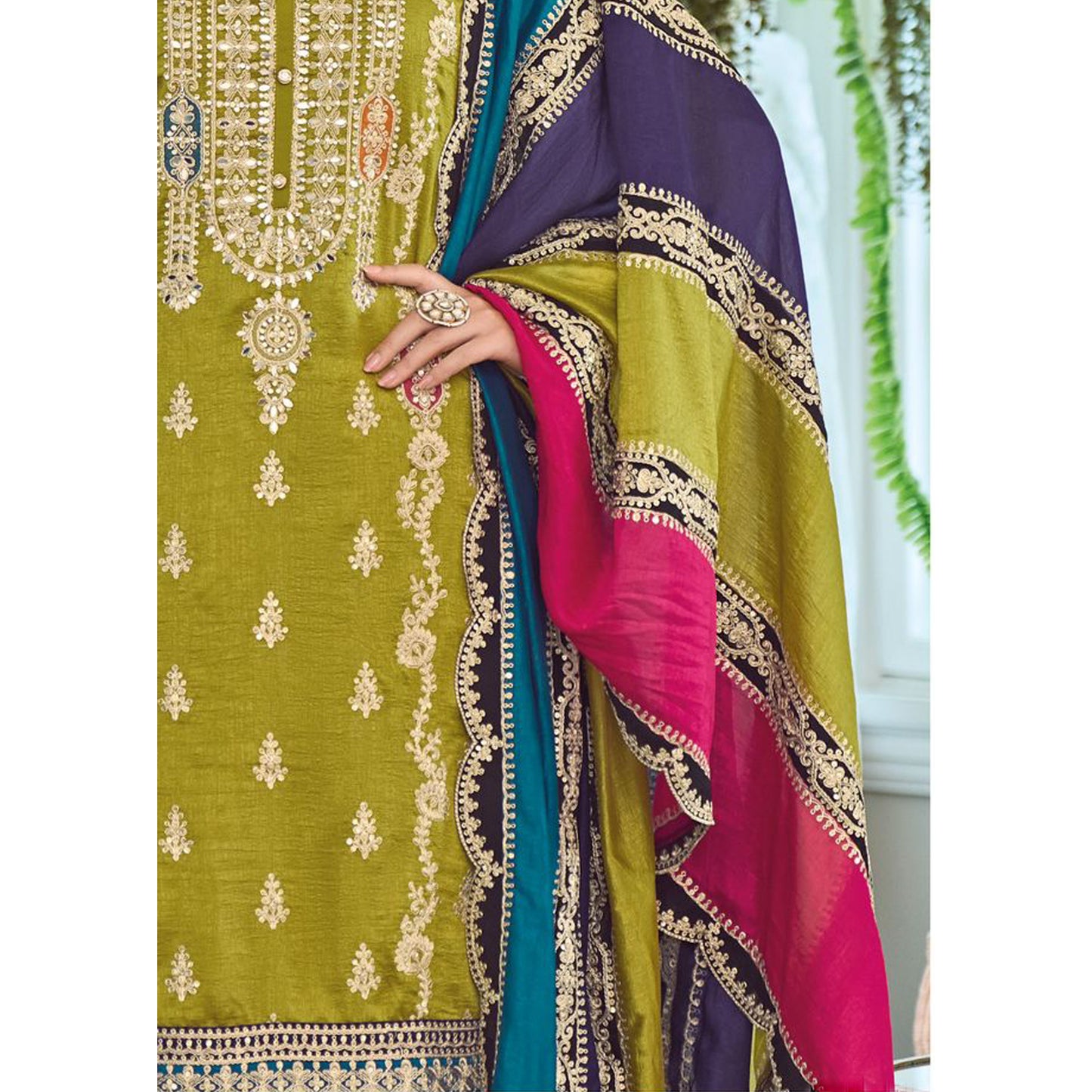 Exclusive Salwar Kameez For Evening Parties