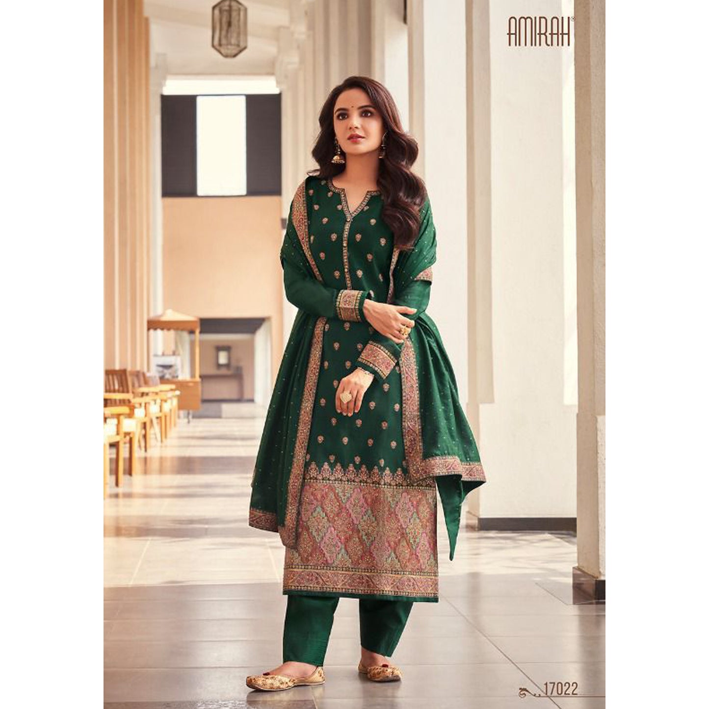 Stylish Attractive Designer Georgette Fabric Salwar Kameez Dresses