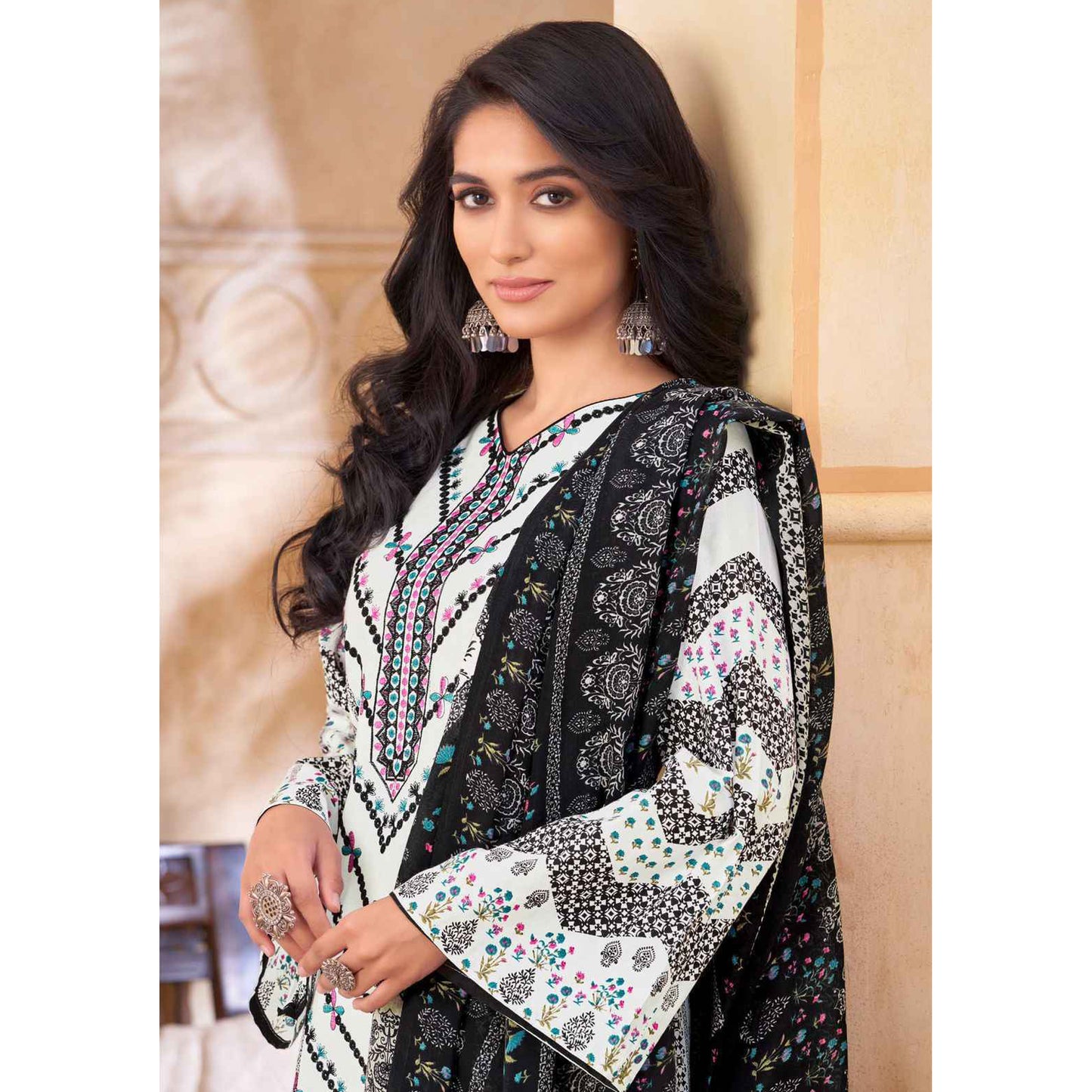 Casual Wear Black and White Color Cotton Print Salwar Kameez Palazzo Pant Suits