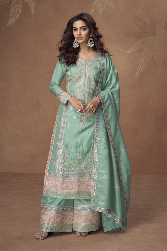 Stylish designer palazzo featuring detailed thread work and a comfortable fit for ethnic occasions.

