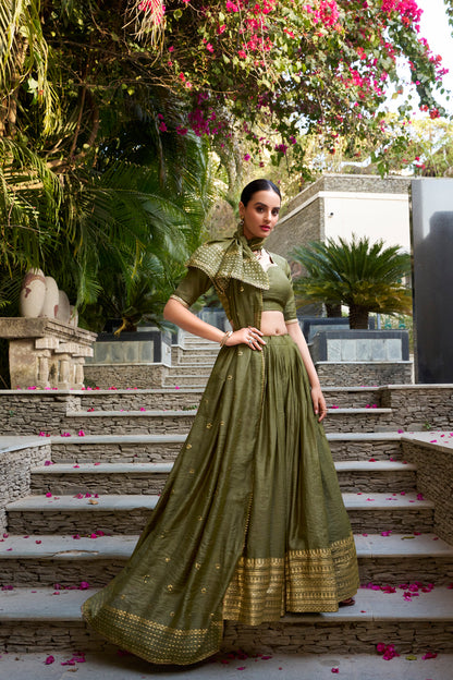 Beautiful Designer Embroidery Work Wedding Wear Lehenga Choli For Dupatta