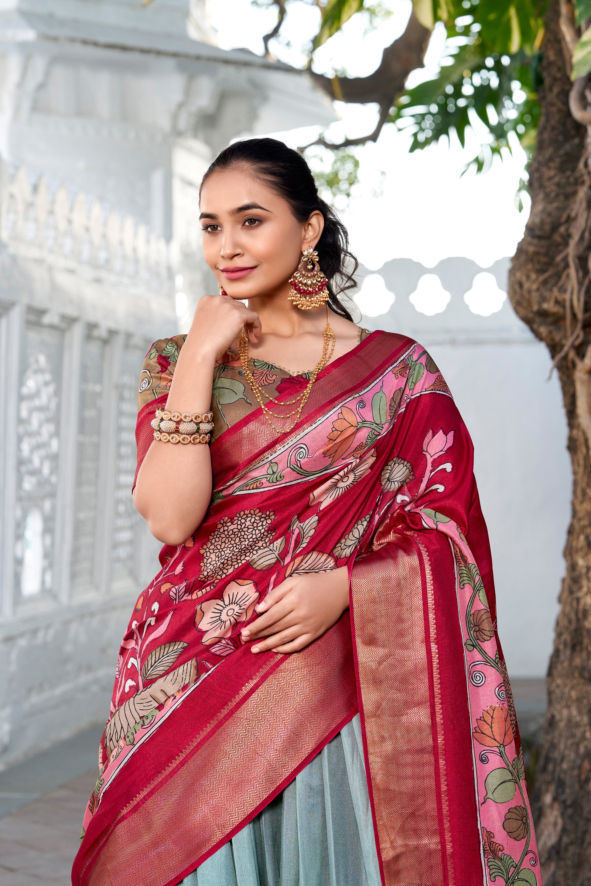 Indian Pakistani Traditional Wear Lehenga Blouse with Dupatta