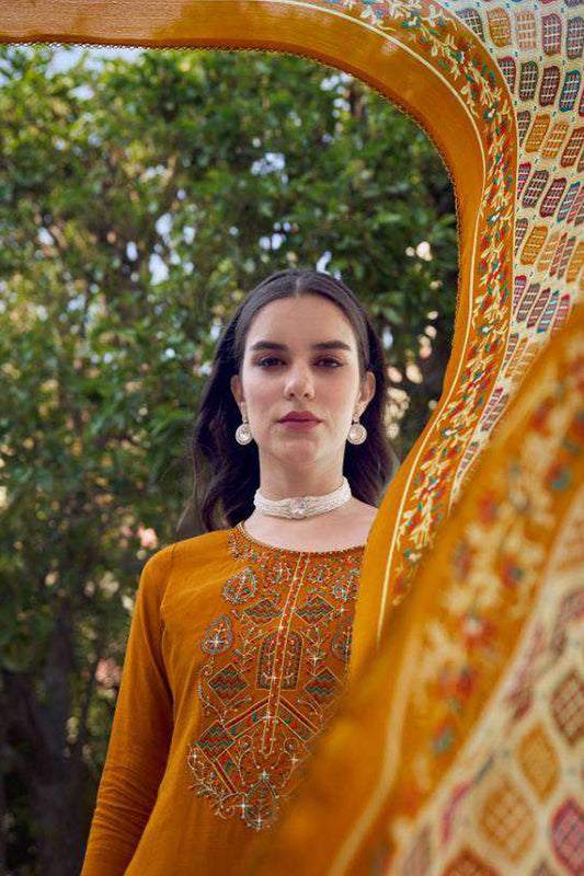 Pakistani Heavy Embroidery Work Salwar Kameez Pant Suit's With Dupatta