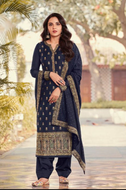 Stylish Attractive Designer Georgette Fabric Salwar Kameez Dresses

