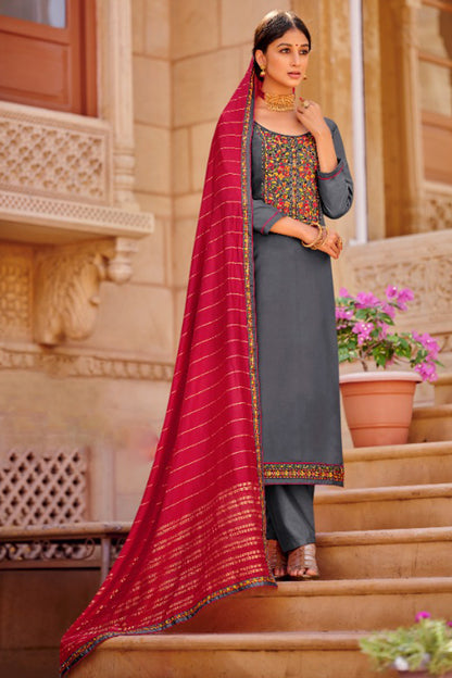 Pakistani Roka Nikah Wear Women's Wear Silk Salwar Kameez Pant Suit's