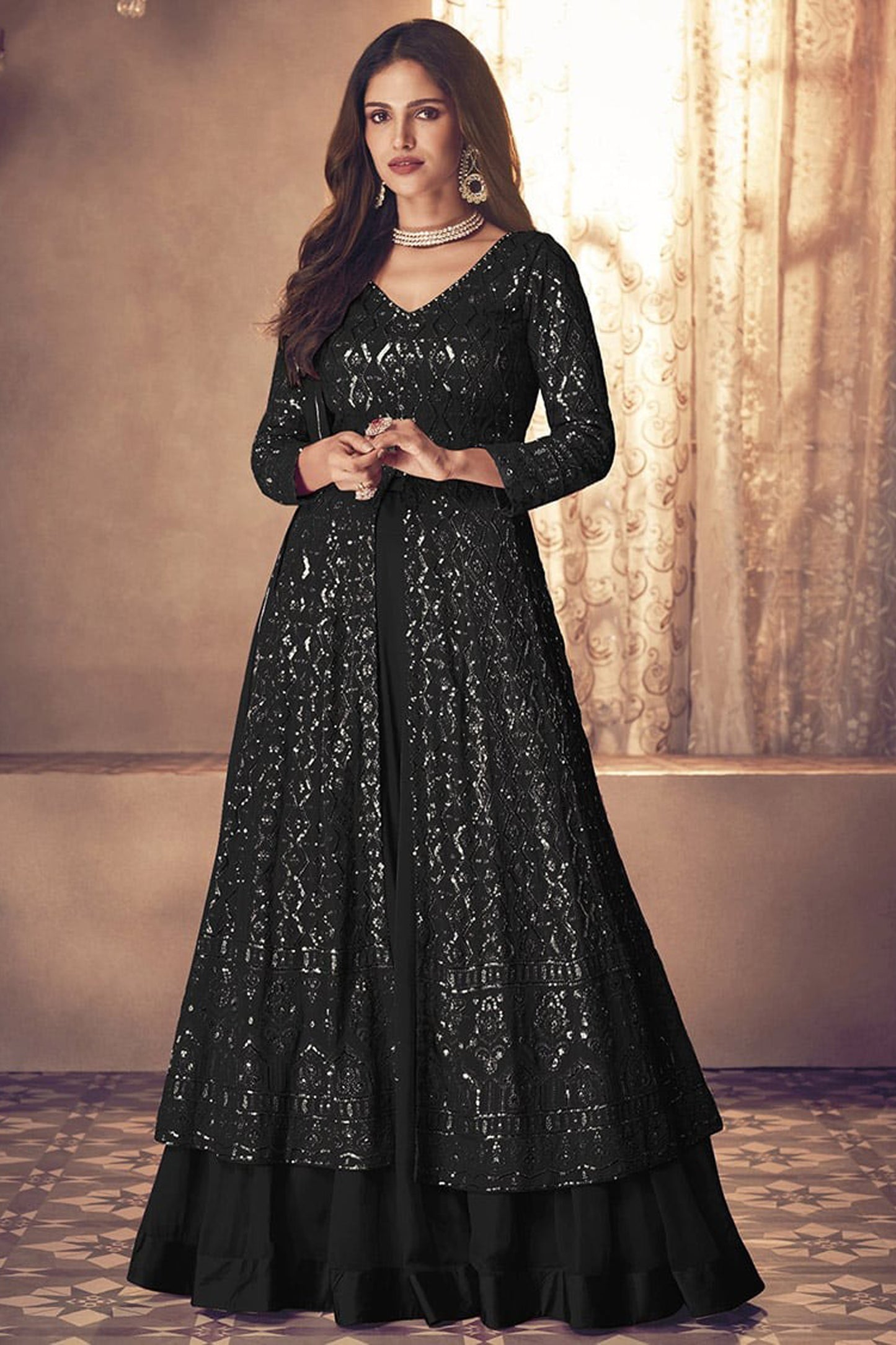 Traditional Wear Salwar Kameez Lehenga Suits